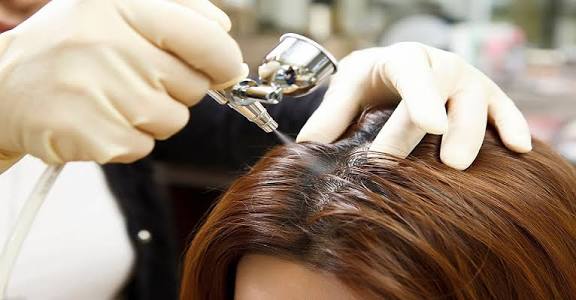 تقشير وتنظيف الفروة